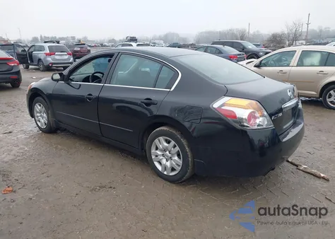2010 Nissan Altima 2.5 S z USA, uszkodzony, nr VIN 1N4AL2AP5AC151375